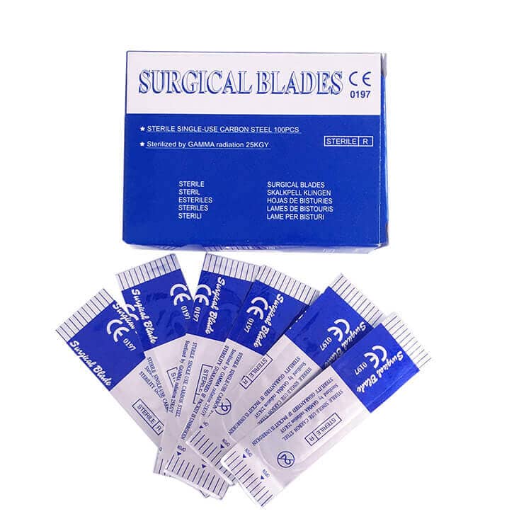 the packing of surgical blade